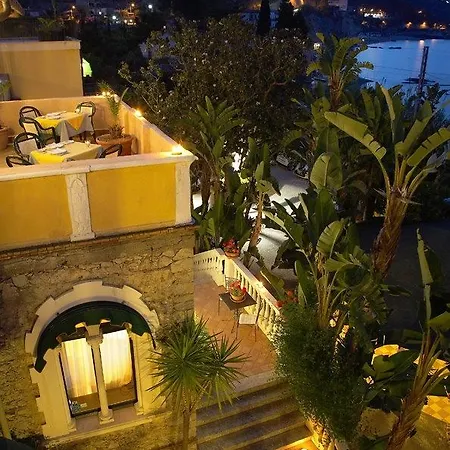 Baia Delle Sirene Hotel 3*